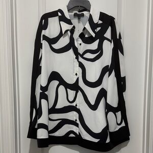 Eloquii Black and White Abstract Blouse - 18w NWOT